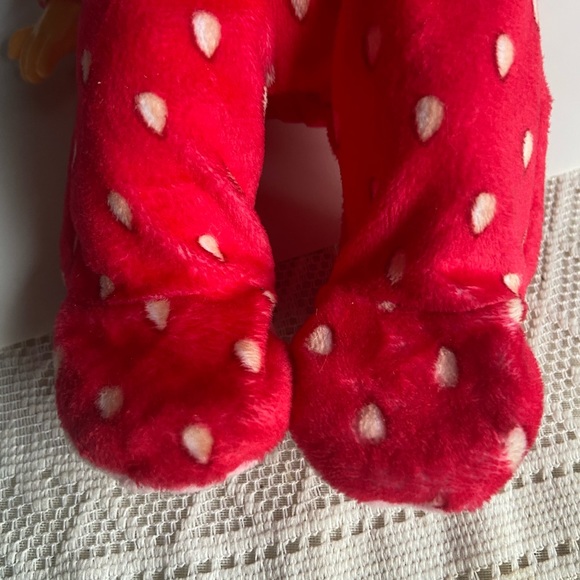 Cry Babies Tutti Frutti Ella the Strawberry Doll - Picture 14 of 14